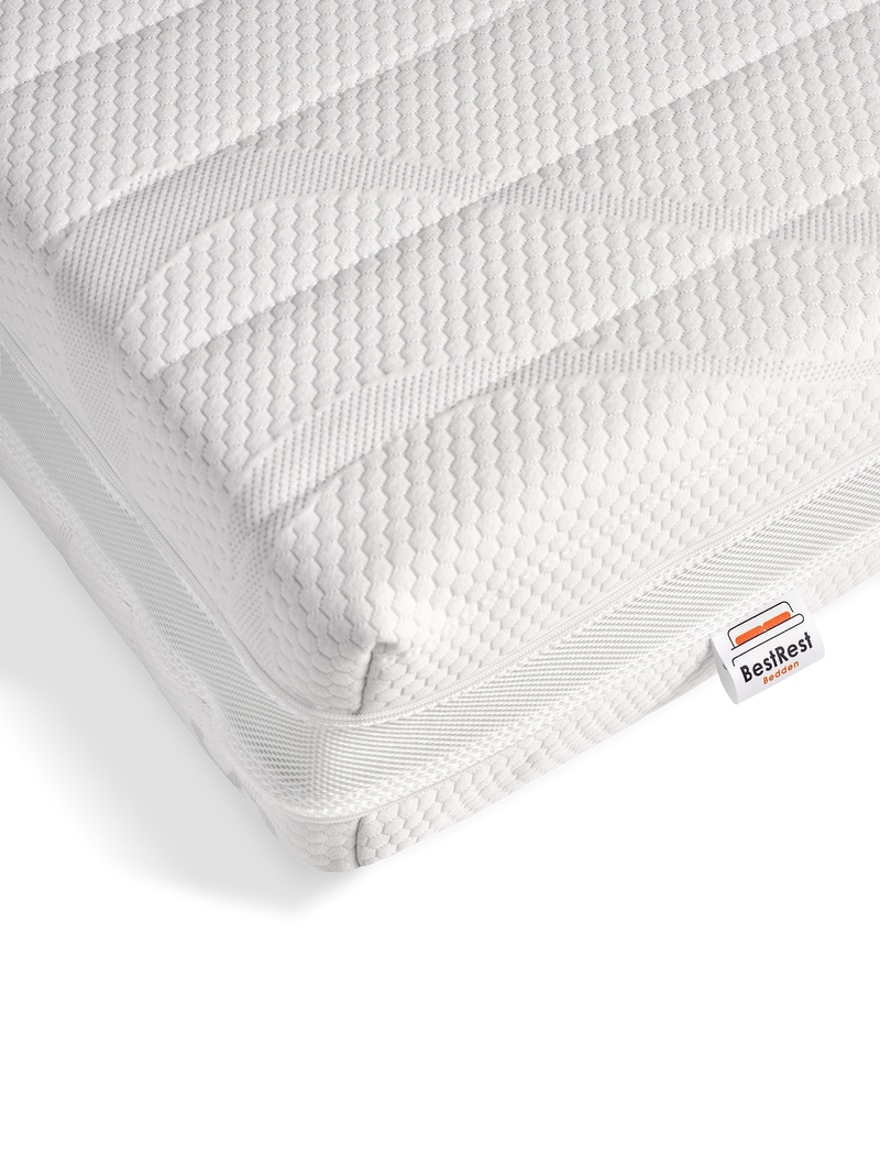 Hoek van de Prestige Aegis 3D matras met gestikte hoes en BestRest-label